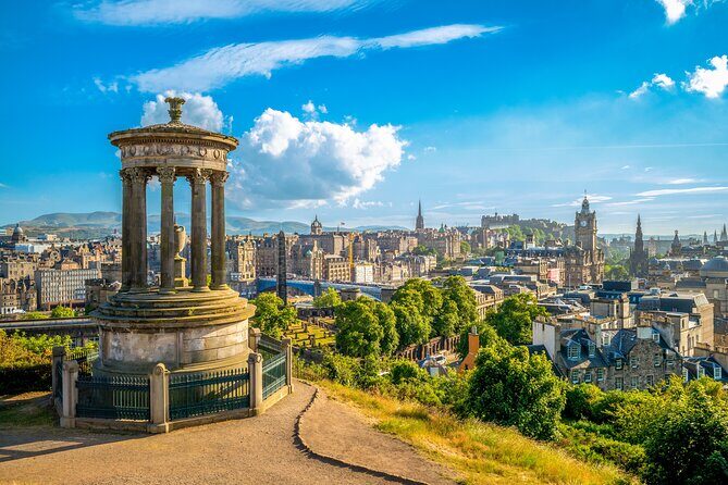 Privately Guided Day Tour of Edinburgh in Luxury Minivan - A Private Day Tour of Edinburgh in Luxury Minivan: A Detailed Look