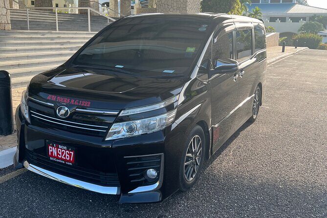 PrivateTransfer-Riu Hotels MontegoBay(Reggae, Montego Bay,Palace) - A Comfortable, Private Ride in Montego Bay: The Riu Hotels Transfer Experience
