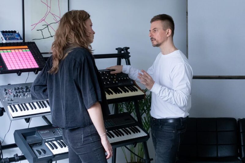 Produce Techno and House Music in Berlin - Producing Techno and House Music in Berlin: A Hands-On Studio Experience