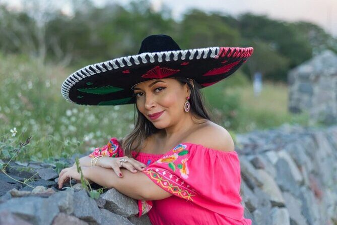 Professional photo shoot at CDMX - A Personal Photo Tour Through Mexico City: Capture Your Moments with a Local Touch