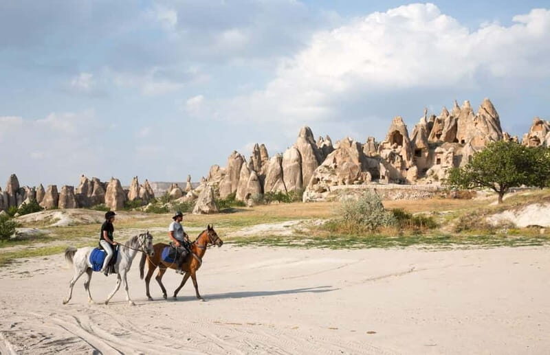 Professional Ride a Horse at Full Gallop in Cappadocia - What to Expect on Your Full Gallop Horseback Tour