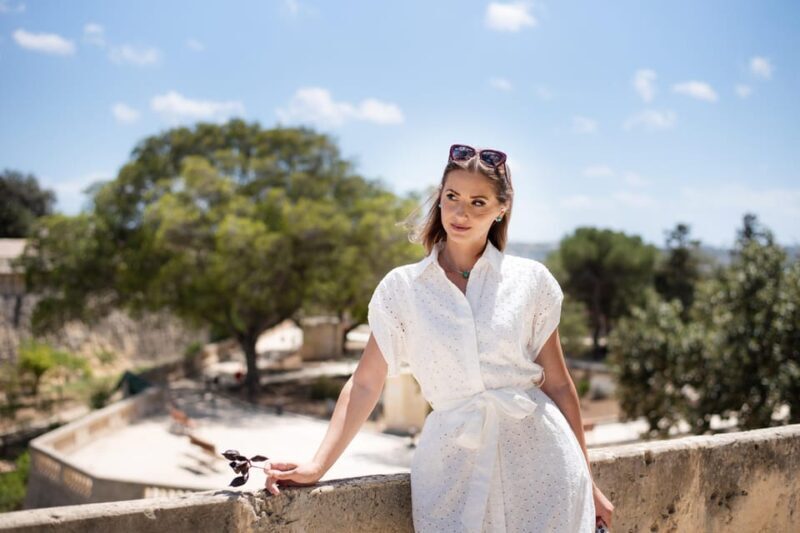 Professional Vacation photographer in Valletta Malta - The Details: What to Expect from the Photoshoot
