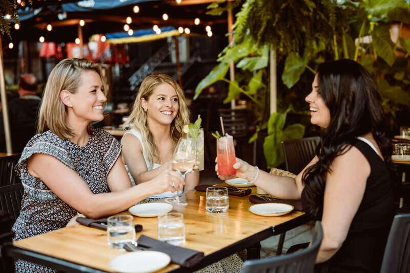 Progressive Dinner on Grande-Allée and History Tour - Key Points