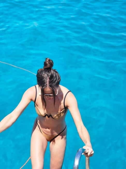 Protaras: Medusa Chill-Out Cruise to Blue Lagoon & Sea Caves - FAQ