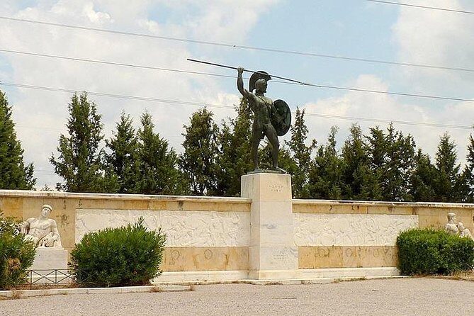 Proud Thermopylae & Famous Delphi Oracle in a Private Sightseeing - Authentic Experiences and Traveler Insights