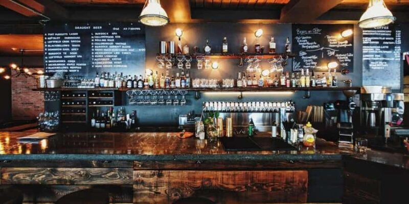 Pub Crawl in Lima - Exploring Lima’s Nightlife: A Practical Review