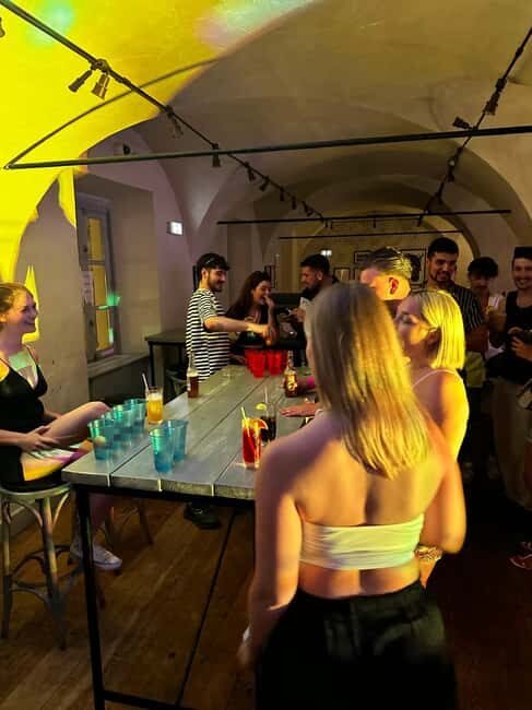 Pub Crawl Nice: Free Shots,Best Bar, Secret Surprise with us - Key Points