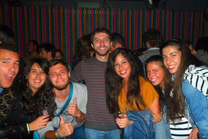 Pub Crawl Porto - A Detailed Look at the Porto Pub Crawl Experience