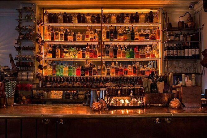 Pub Crawl Tirana - In-Depth Review of the Tirana Pub Crawl Experience