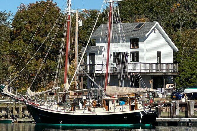 Public Schooner Sail in Greenport - Who Should Consider This Tour?