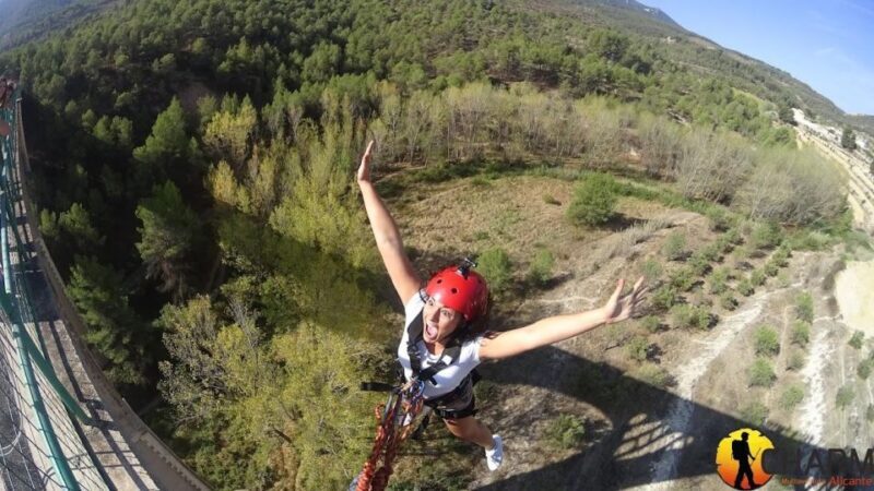Puenting Alcoi: 3-Second Free Fall with triple security - A Thrilling Experience in Alcoy’s Natural Setting