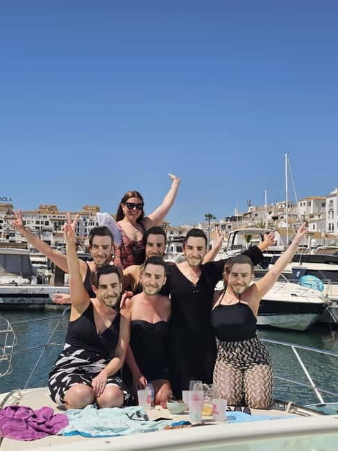 Puerto Banús: Bachelorette party on a yacht - Who Should Consider This Experience?