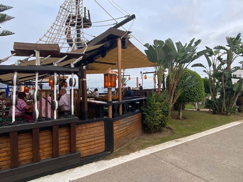 Puerto Banús: Private harbor tour with tapas & drinks - Puerto Banús: Private harbor tour with tapas & drinks — A detailed review