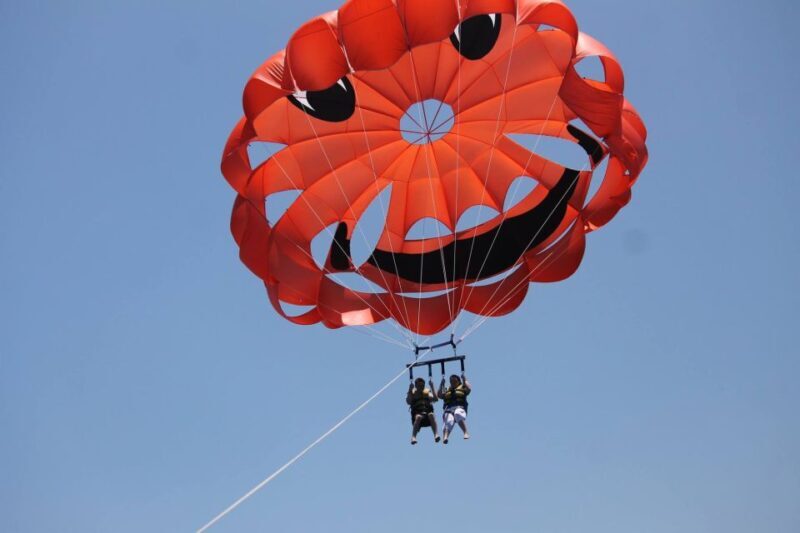 Puerto del Carmen: 10-Minute Parasailing Expereince - A Complete Look at the Lanzarote Parasailing Experience
