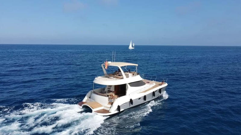 Puerto del Carmen: 2h Private Sunset Catamaran Tour w/Drinks - Authentic Experiences Highlighted in Reviews