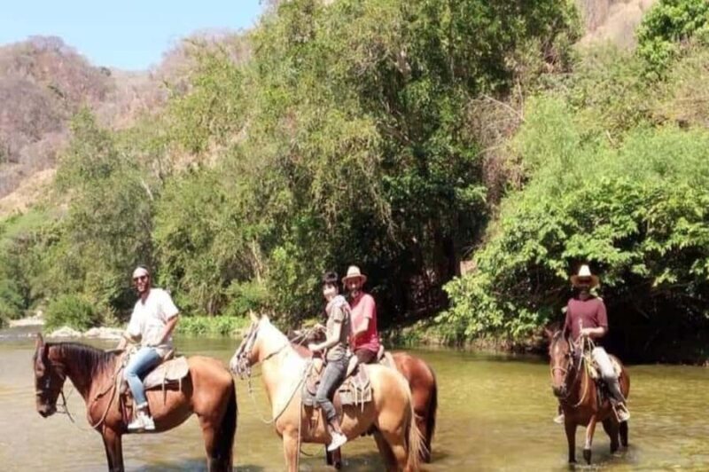 Puerto Escondido: Horseback Ride and Hot Springs Tour - Key Points