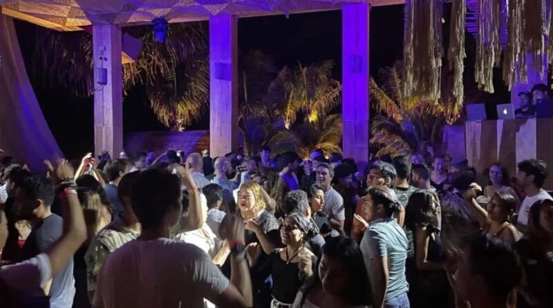 Puerto Escondido Pub Crawl - A Deep Dive into the Puerto Escondido Pub Crawl