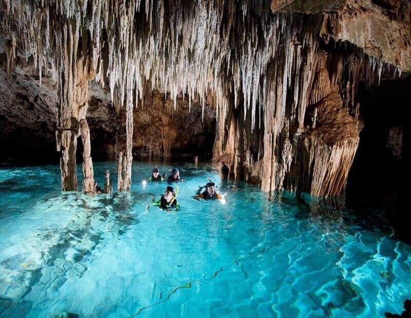 Puerto Morelo: Cenote Diving - A Deep Dive into the Cenote Experience