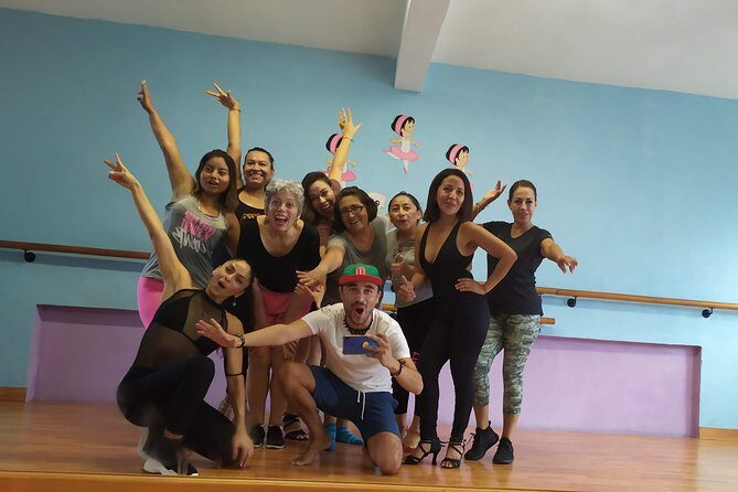 Puerto Morelos Salsa or Bachata Dance lesson from Puerto Morelos - An In-Depth Look at the Puerto Morelos Dance Lesson