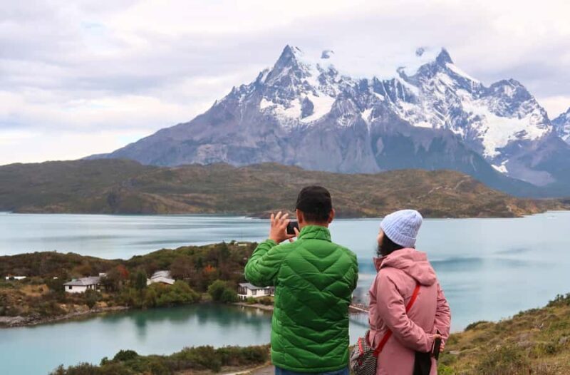 Puerto Natales: Private Full Day Torres + Milodon Cave - Key Points