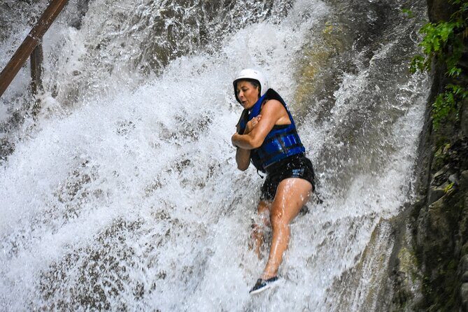 Puerto Plata: Adventure in the 27 Waterfalls and Safari by Jeep - FAQ