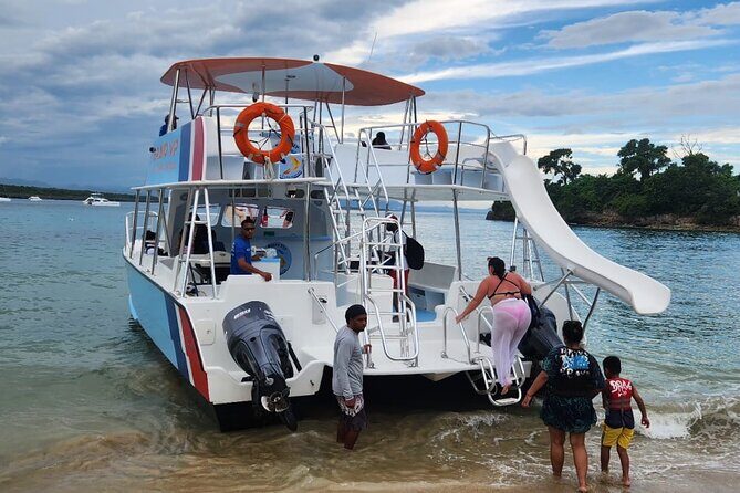 Puerto Plata : Party Boat Catamaran to Sosúa Bay - A Closer Look at the Party Boat Experience