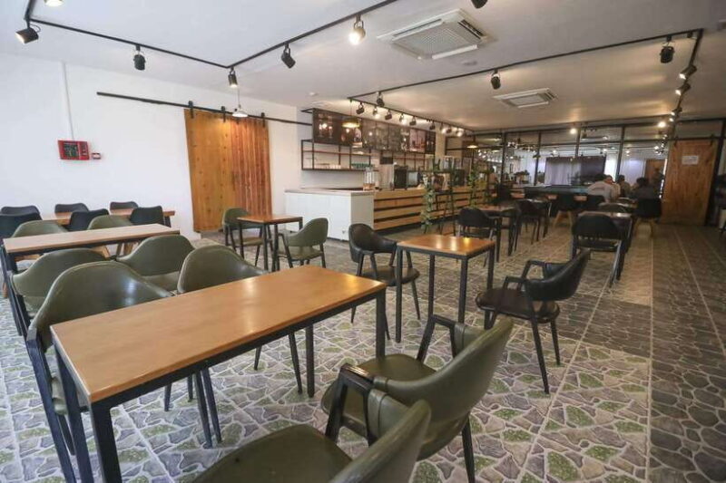 Puerto Princesa: Balayong People's Park with Dinner and Show - What We Think: Pros and Cons