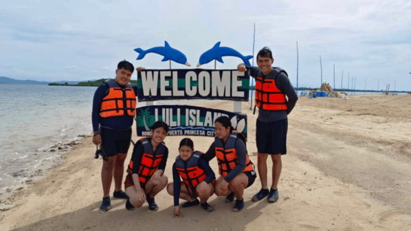 Puerto Princesa: Honda Bay Island Hopping with Picnic Lunch - Key Points