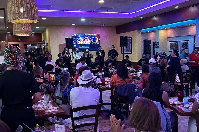 Puerto Rico Art and Wine Dinner with One Way Transportation - Key Points