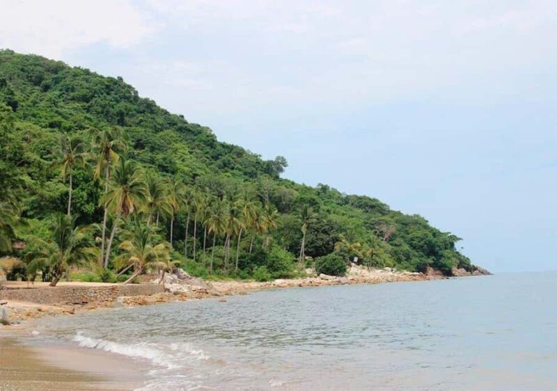 Puerto Vallarta: Arcos, Animas, Quimixto + Open Bar Onboard - Who Should Consider This Tour?