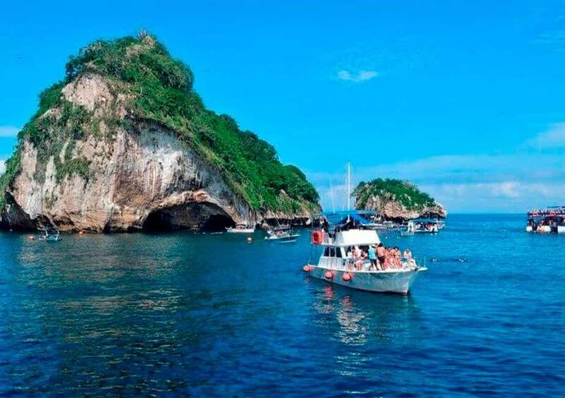 Puerto Vallarta: Arcos, Animas, Quimixto + Open Bar Onboard - A Closer Look at the Experience