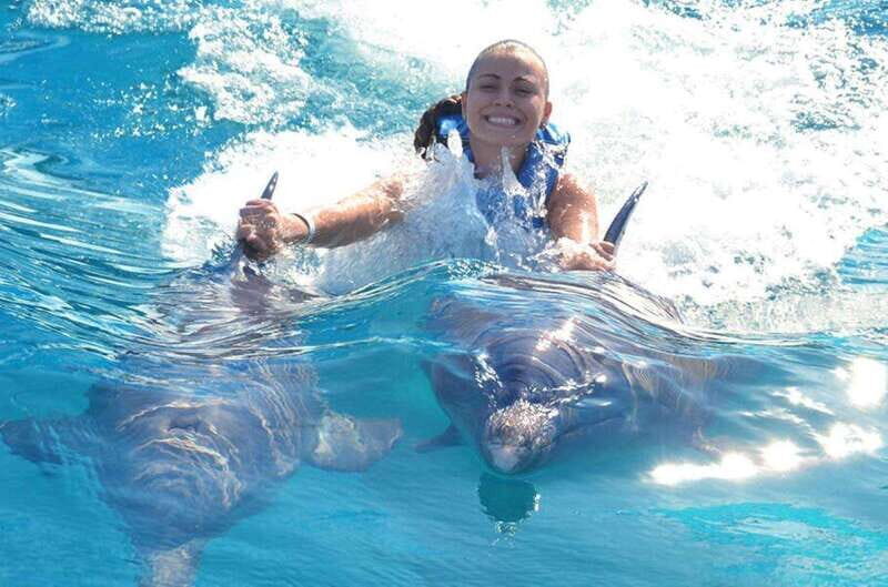 Puerto Vallarta: Dolphin Royal Swim at Aquaventuras Park - FAQs