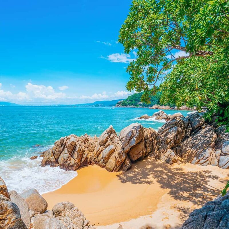 Puerto Vallarta: Hidden Beaches Photoshoot & Video Hike Tour - Exploring the Puerto Vallarta Hidden Beaches Photoshoot & Video Hike Tour