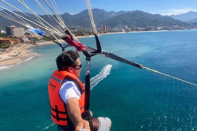Puerto Vallarta Parasailing Experience - Meeting Points & Logistics
