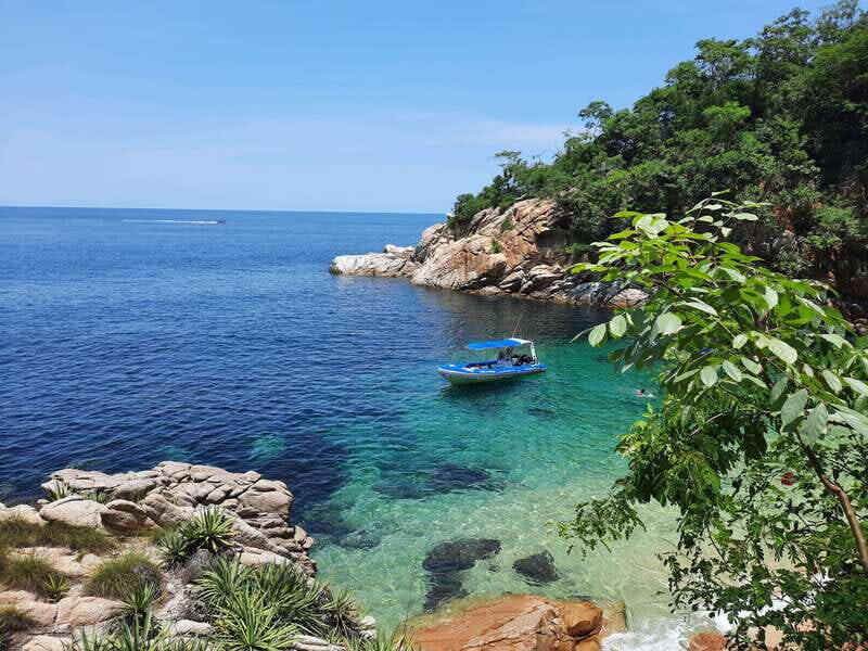 Puerto Vallarta: Private Boat Trip to Yelapa with Snorkeling - Key Points