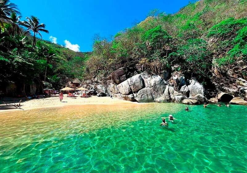 Puerto Vallarta: Private Sail, Snorkel and Beach - Key Points