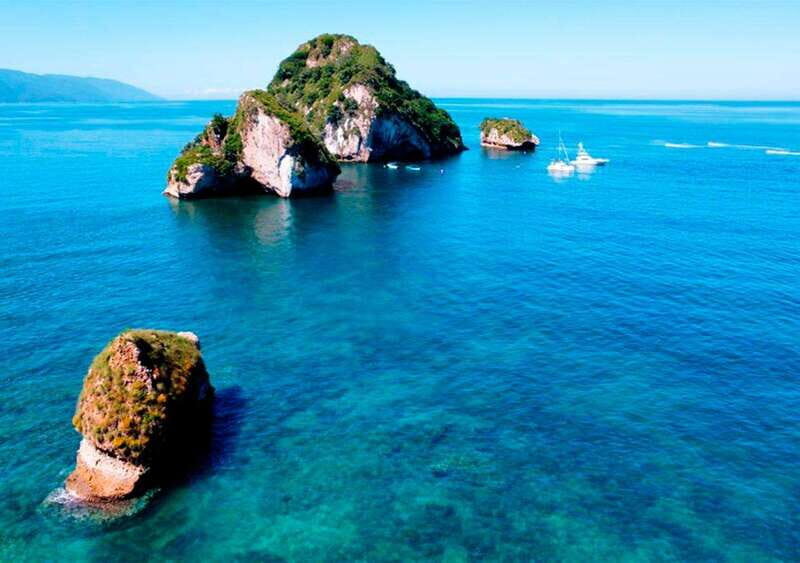 Puerto Vallarta: South Shore Sail, Snorkel and Beach - Key Points