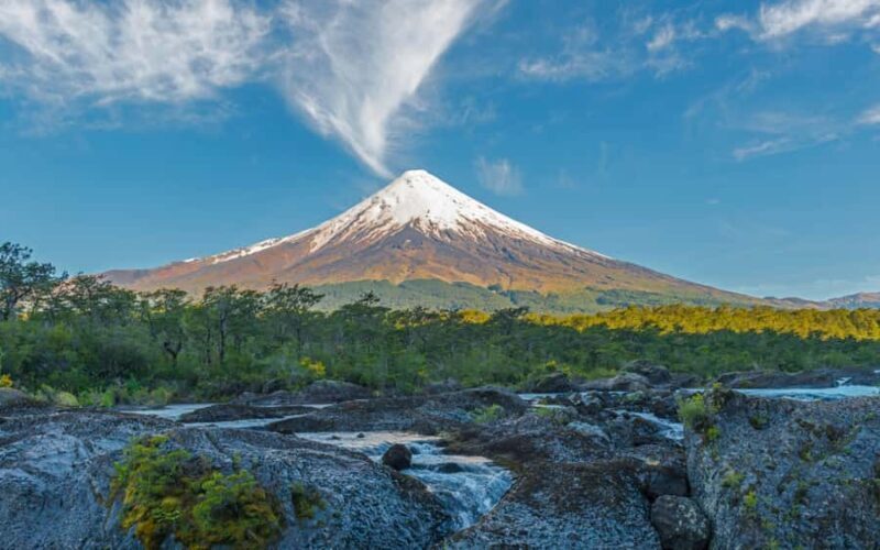 Puerto Varas: Osorno Volcano Day Trip by Air-conditioned Van - What the Reviews Say