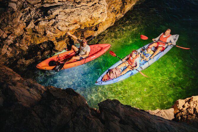 Pula: Glow Kayak Night Tour - Cave and Underwater World - Key Points