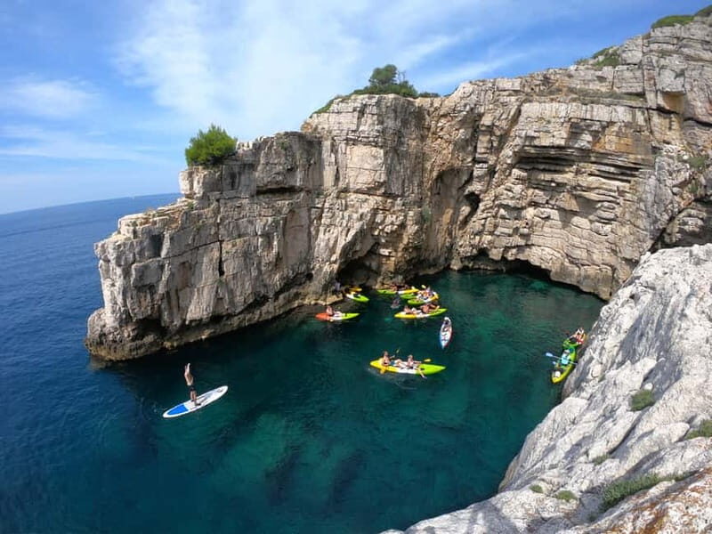 Pula: Half-Day Kayak, Cliff, and Cave Tour - Returning and Photos