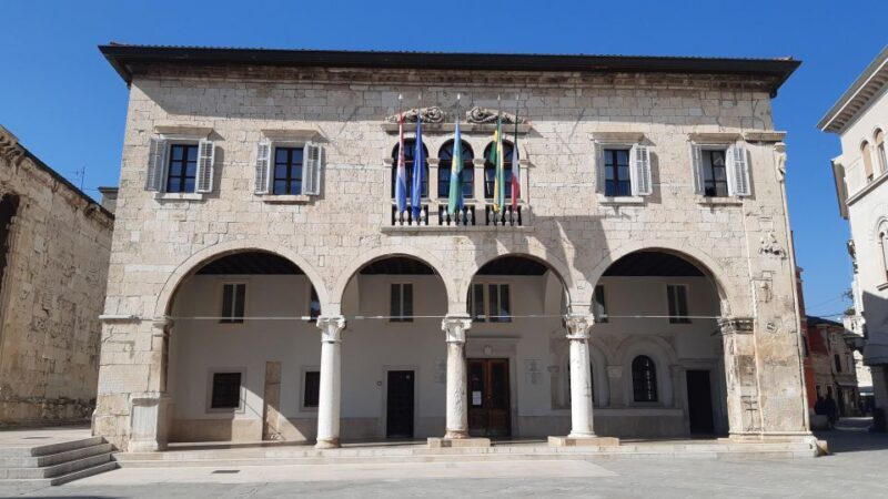 Pula: Historic Sites Private Walking Tour - An Overview of the Tour Experience