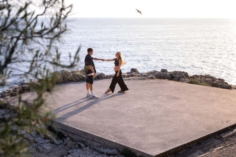 Pula: Private Photoshoot with 30 Edited Photos - Who Will Benefit Most?