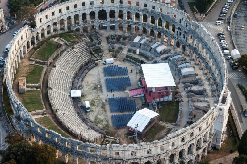 Pula: Private Walking Tour - Tasting the Flavors of Croatia
