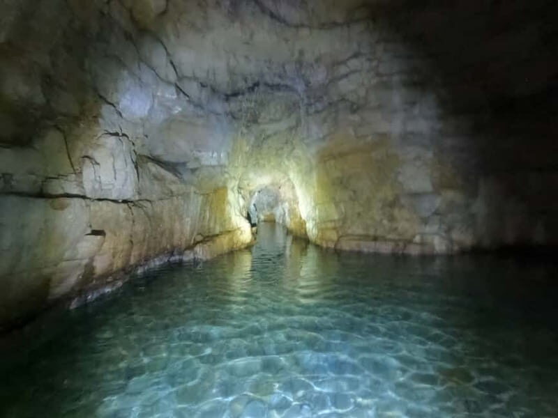 Pula:Kayak Tour-Cliff jumping,snorkeling&free GoPro pictures - Who Should Consider This Tour?