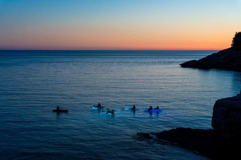 Pula:Sunset Tour By Clear Kayak,Cave,Swim & Cliff Jumping - FAQ