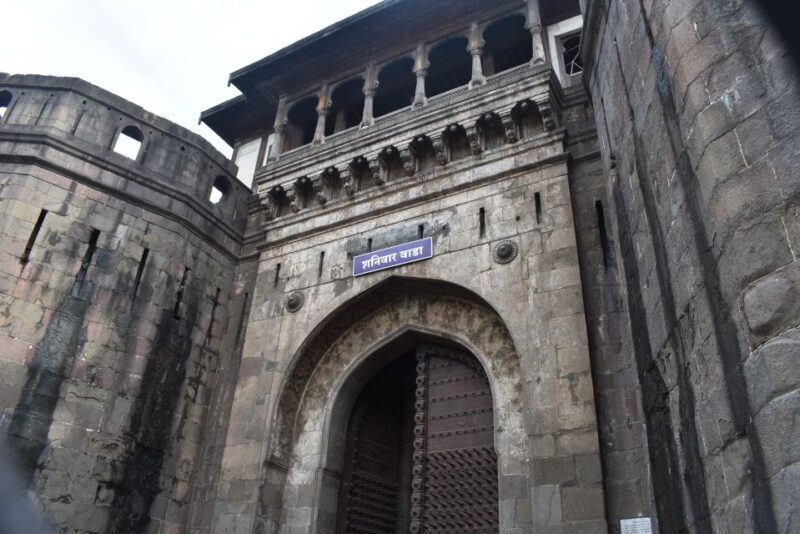 Pune: Private Guided Sightseeing Tour by Car with Snacks - Key Points