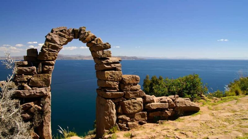 Puno: 2 Day Visit to Uros, Amantani and Taquile - An In-Depth Look at the Lake Titicaca 2-Day Tour