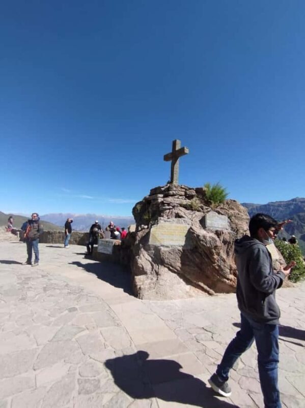 Puno to Arequipa: 2-Day/1-Night Colca Canyon Excursion - Puno to Arequipa: 2-Day/1-Night Colca Canyon Excursion