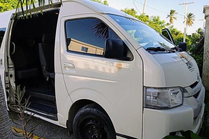 Punta Cana Airport Shuttle to or from Airport - Key Points