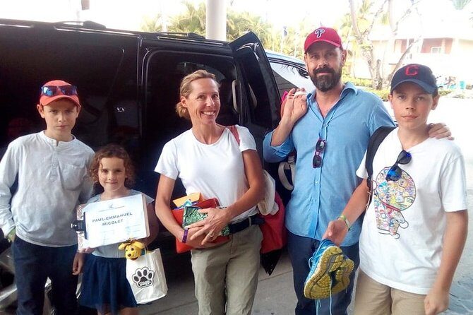 Punta Cana Airport to EXCELLENCE EL CARMEN (Uvero Alto) R/T - What to Expect During Your Transfer